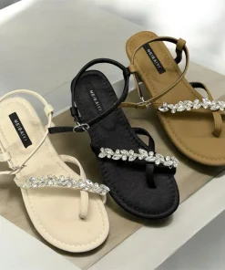 Sandal - Dép Sandal quai đính đá hot 2025 cho mùa hè xinh xỉu