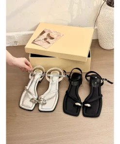Dép Sandal Nữ Xỏ Ngón Thời Trang Basic Gót Vuông Cao 4cm Dễ Mang